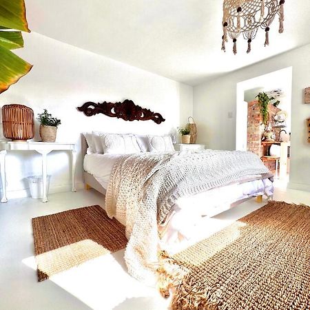 Sunny Bali Cottage Mossel Bay Bagian luar foto