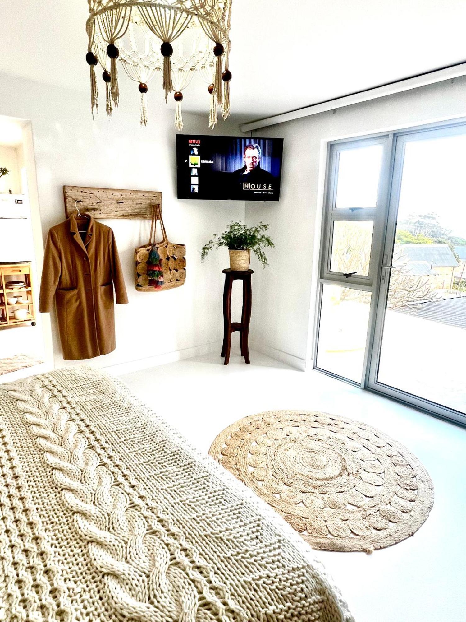 Sunny Bali Cottage Mossel Bay Bagian luar foto
